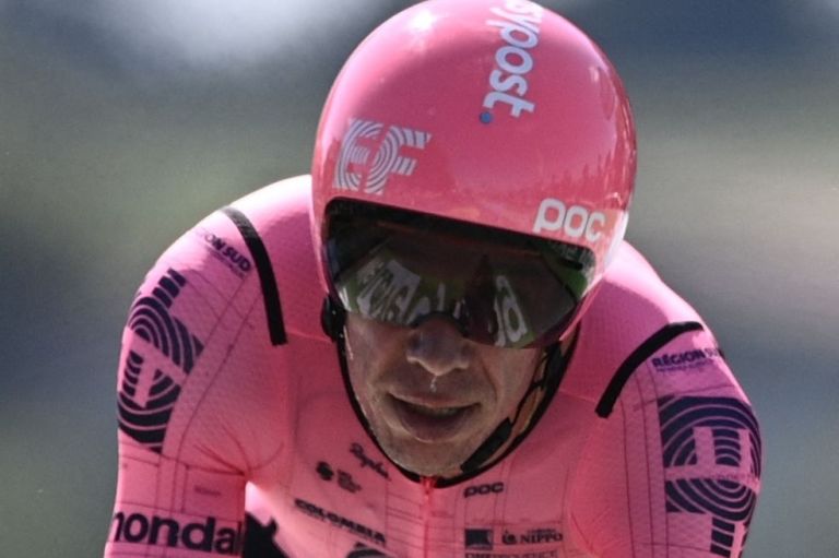 Otro top 10 para Rigo: Así les fue a los colombianos en la contrarreloj