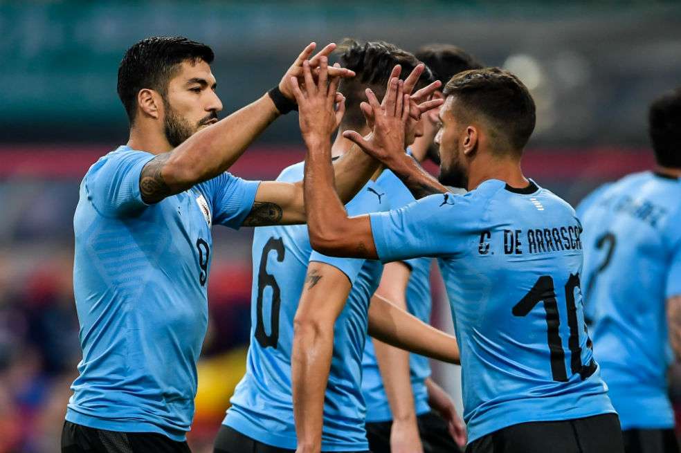 Luis Suárez celebra su gol frente a República Checa / AFP