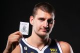 La sonrisa del Joker, el MVP de la NBA
