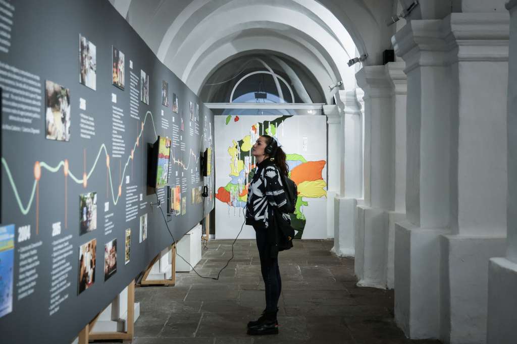 La exposición “Luces, cámara y comunidad” estará abierta al público hasta el 24 de mayo en el Museo Nacional.