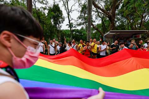 Aumentan asesinatos contra LGBTIQ+ en Medellín: organizaciones exigen justicia