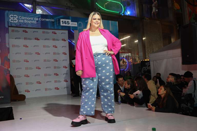 NEOS MODA