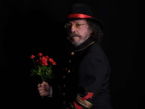Roberto Caicedo, una vida de música