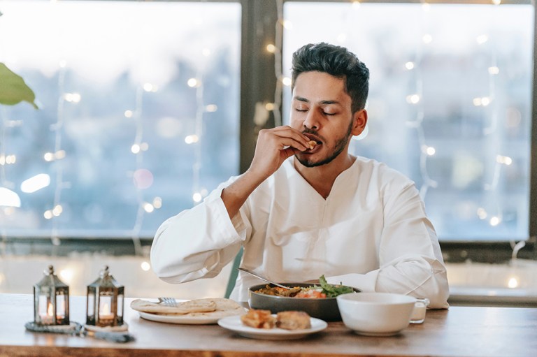 ¿Cuántas veces se debe comer al día?