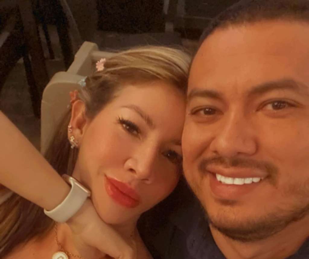 El contratista Anuar David Montesino Díaz junto a su esposa Diana Margarita Rodríguez Caro.