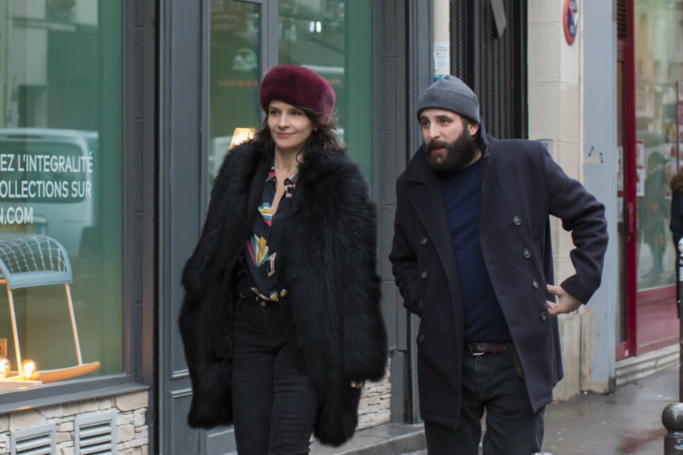 "Doble Vida", bajo la dirección de Olivier Assayas, tiene en los roles principales a Juliette Binoche y Guillaume Canet.   / Cortesía