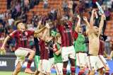 Con Zapata y Armero, Milán venció 3-1 a Lazio