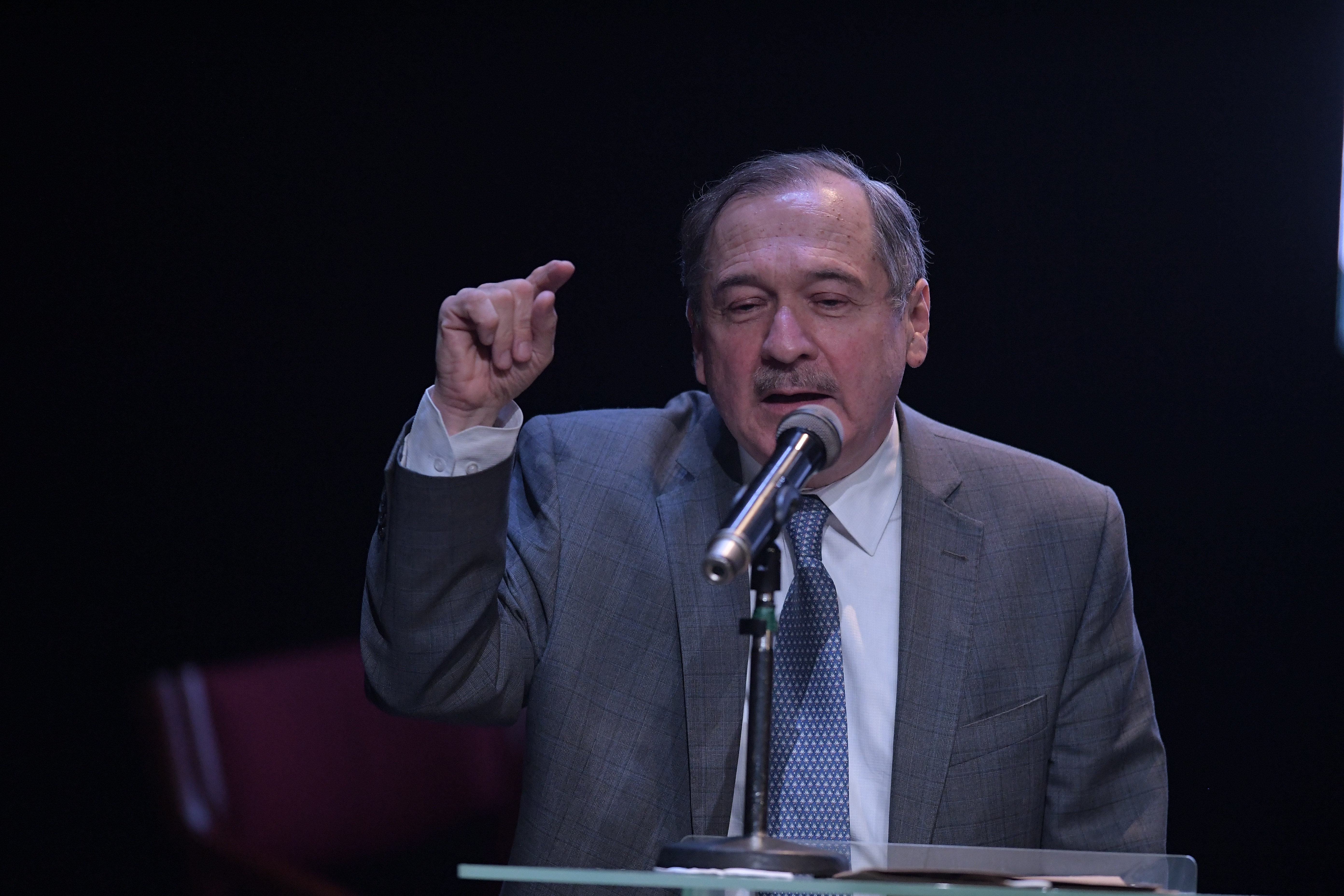 Presidente de la Jurisdicción Especial para la Paz (JEP), en el encuentro: “Verdades que liberen: reconocimiento de responsabilidades de secuestro por parte de las Farc”, organizado por la Comisión de la Verdad.