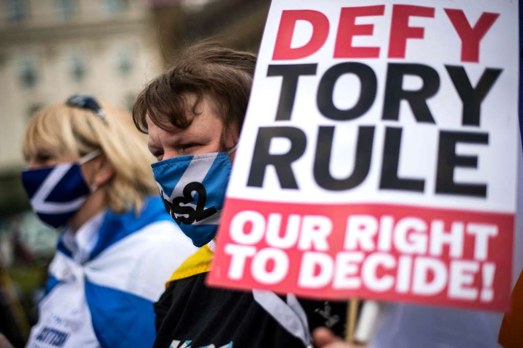 La ministra habló este domingo por teléfono con el primer ministro británico, Boris Johnson, tras vencer en las elecciones regionales, para decirle que “la cuestión no es si habrá un nuevo referéndum de independencia, sino cuándo”.