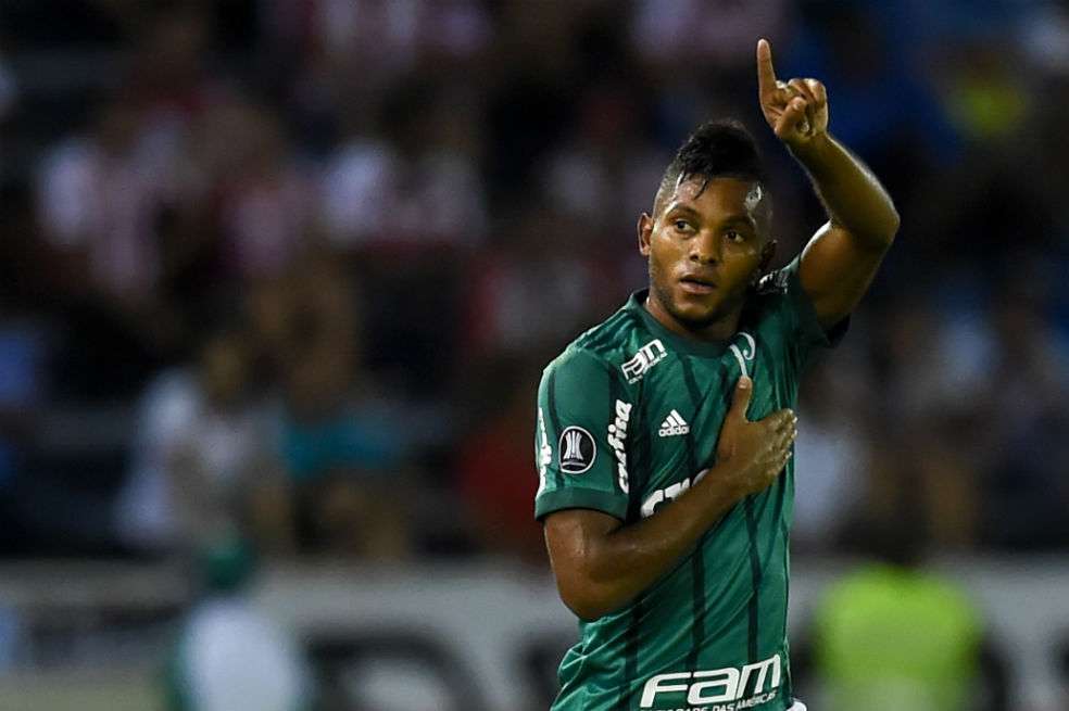 Miguel Borja no celebró su tanto. Es hincha del Júnior. / AFP