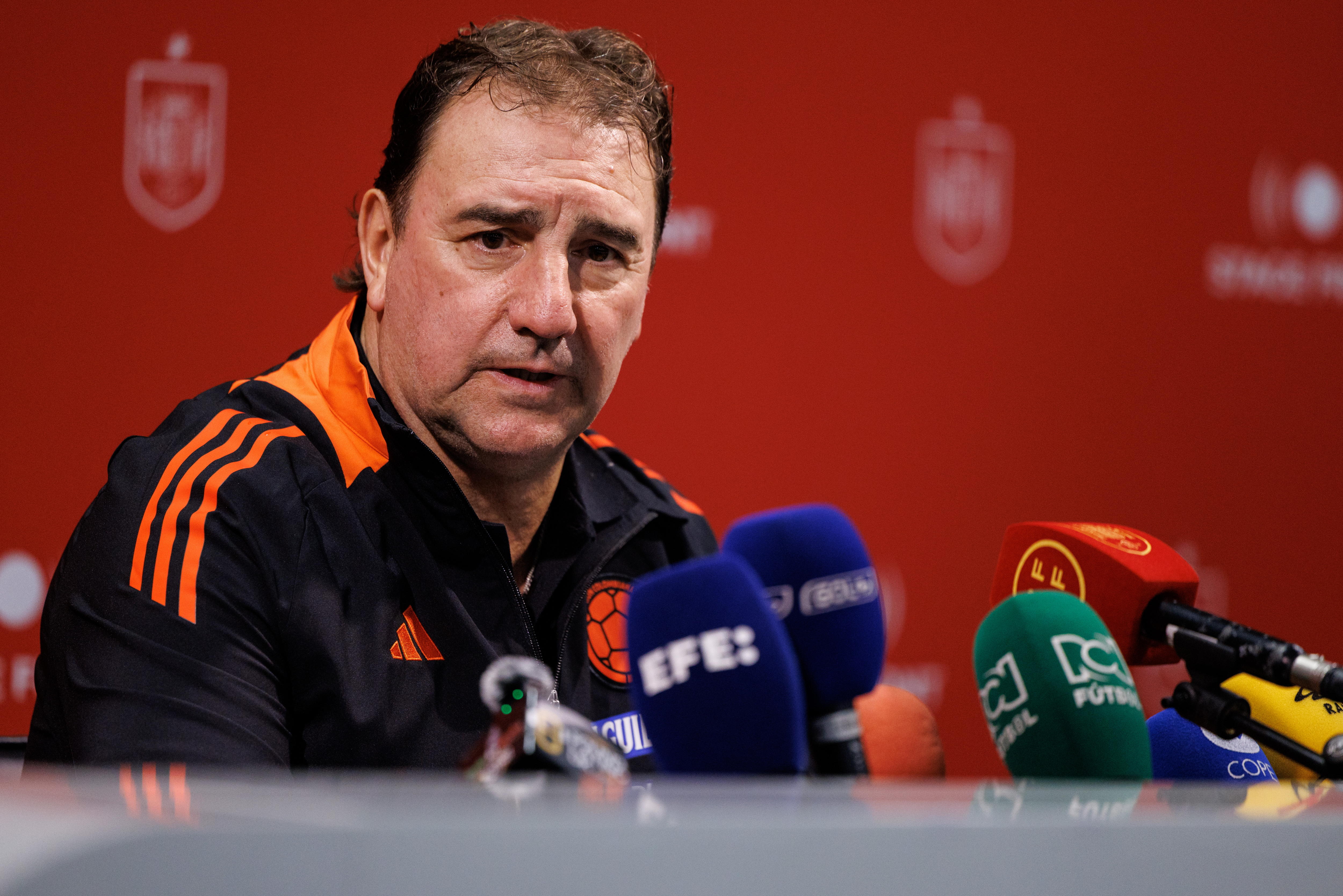 London (United Kingdom), 21/03/2024.- Colombia'Äôs head coach Nestor Lorenzo attends a press conference in London, Britain, 21 March 2024. Colombia will face Spain in a friendly soccer match on 22 March 2024. (Futbol, Amistoso, España, Reino Unido, Londres) EFE/EPA/TOLGA AKMEN