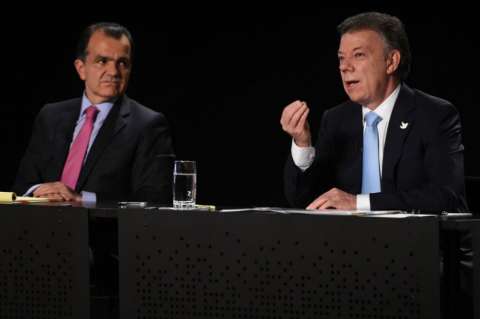Premio del que tanto alardea Zuluaga se lo han ganado muchos otros: Santos
