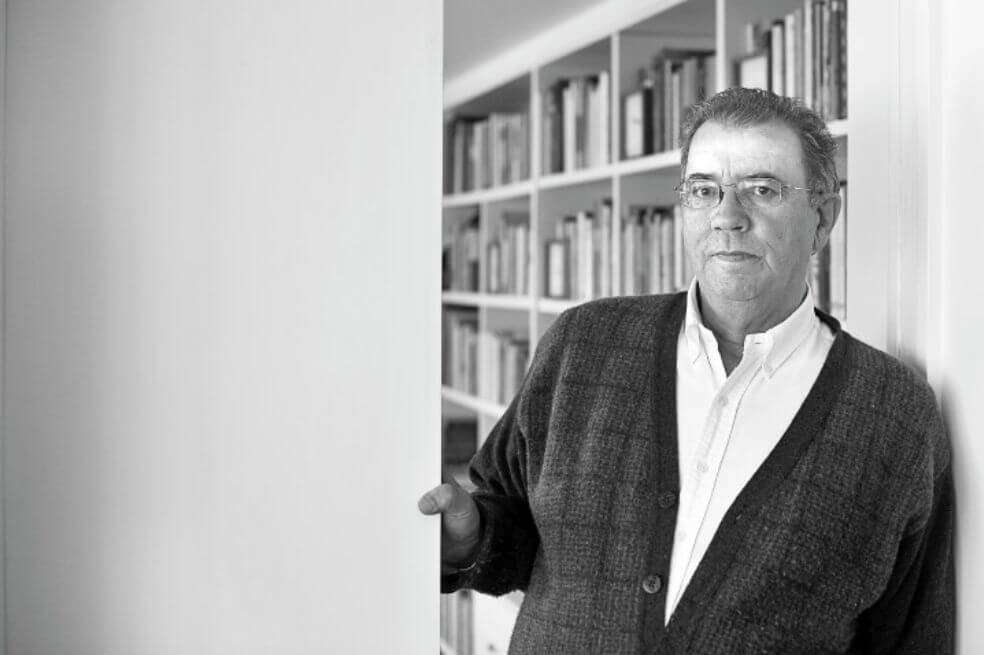 Jaramillo tiene 72 años. Además de “Cartas cruzadas”, ha publicado novelas como “Historia de Simona”, “Memorias de un hombre feliz”, “La muerte del Alec”, entre otras. / Gustavo Torrijos