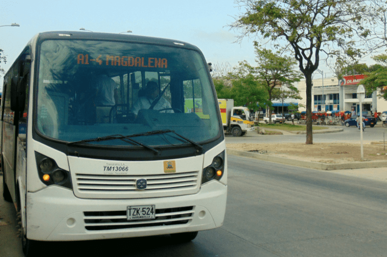 69 lesionados en triple choque de Transmetro en Barranquilla
