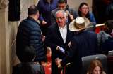 Bancadas de oposición e independientes piden suspender debate de reforma a la salud