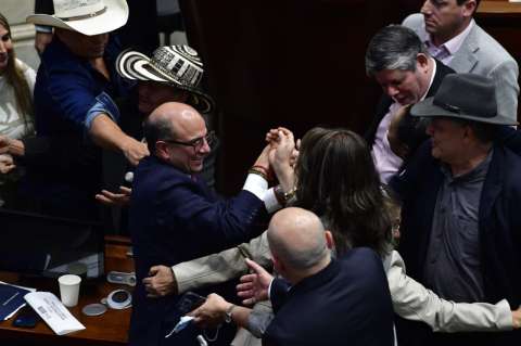“No hacer uso del voto secreto”: Petro lanzó pullas por elección de magistrado