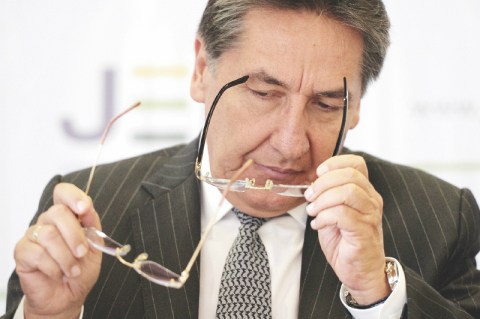 ¿El proceso de paz está en manos del fiscal?
