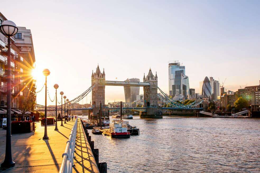 Londres es uno de los destinos que los viajeros podrán conocer virtualmente. / Getty Images
