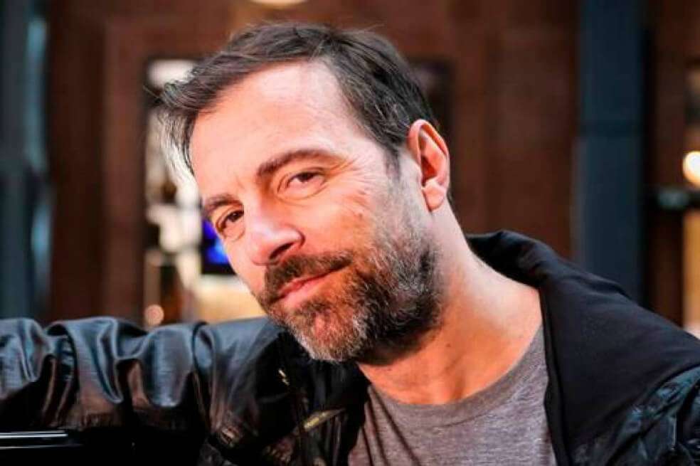 Kevin Johansen siempre ha dicho que es un músico sin género, es decir un "des-generado". / EFE