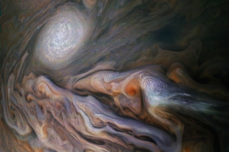 La fotografía de Júpiter que parece una obra de arte