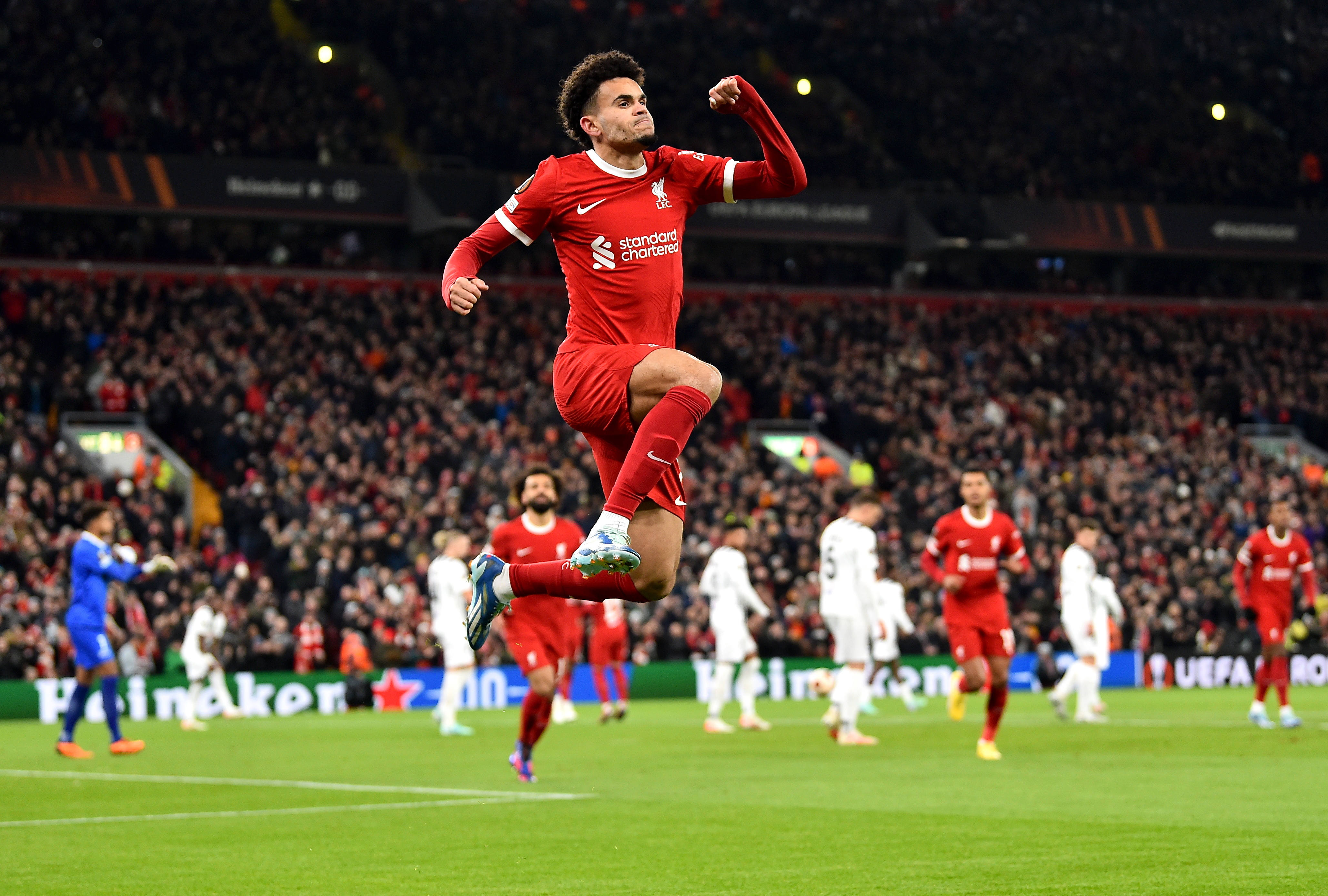 Liverpool (United Kingdom), 30/11/2023.- Luis Diaz of Liverpool celebrates after scoring the opening goal during the UEFA Europa League group E match between Liverpool and LASK in Liverpool, Britain, 30 November 2023. (Reino Unido) EFE/EPA/PETER POWELL