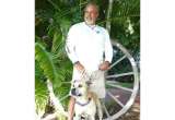 Hombre alimenta y rescata perros a lo largo de 50 kilómetros al sur de Florida