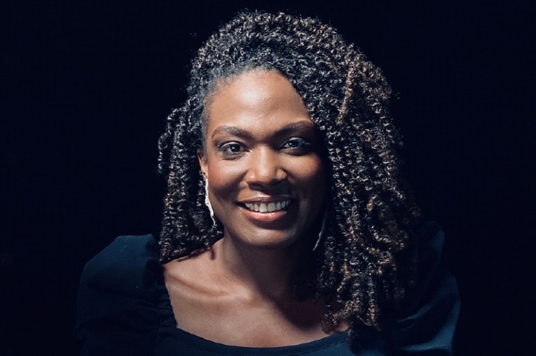Ana del Pilar Copete, al frente de un Petronio virtual y resiliente