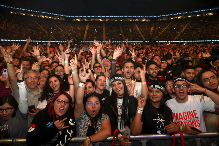 Publico Concierto Imagine Dragons