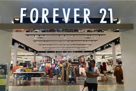 Cadena de moda Forever 21 se declara en bancarrota: ¿qué pasará con las tiendas?