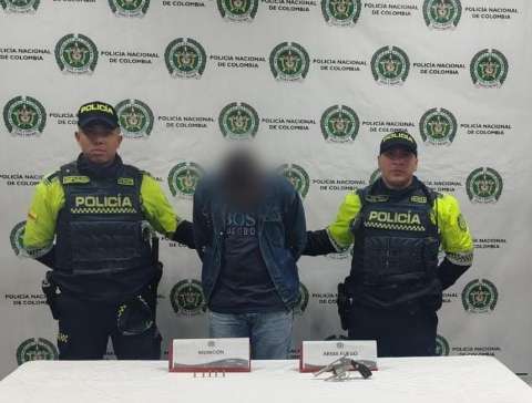 Recluso con casa por cárcel fue capturado portando un revolver en Ciudad Bolívar
