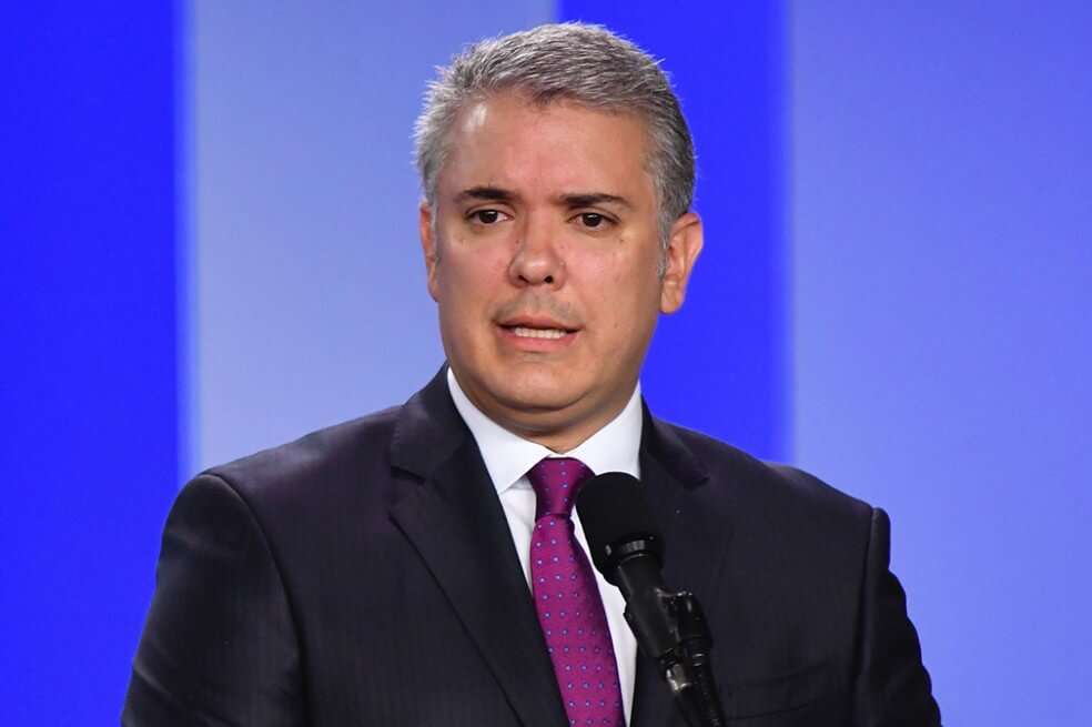 Según Duque, pensar en cómo aumentar los ingresos por vía tributaria, "no solamente es inconveniente, sino que es inviable”. / Presidencia de la República