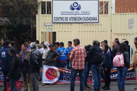Trabajadores de la Defensoría del Pueblo denuncian hacinamiento y roedores en sus instalaciones