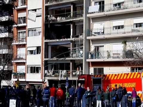 Montevideo: explosión en edificio deja ocho personas heridas