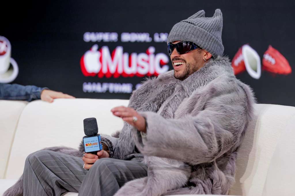 SAN FRANCISCO (United States), 05/02/2026.- Bad Bunny participates in the Super Bowl LX Pregame & Apple Music Halftime Show press conference at the Moscone Convention Center in San Francisco, California, USA, 05 February 2026. The AFC Champion New England Patriots face the NFC Champion Seattle Seahawks in Super Bowl LX at Levi's Stadium in Santa Clara, California, USA, 08 Februay 2026. EFE/EPA/CHRIS TORRES