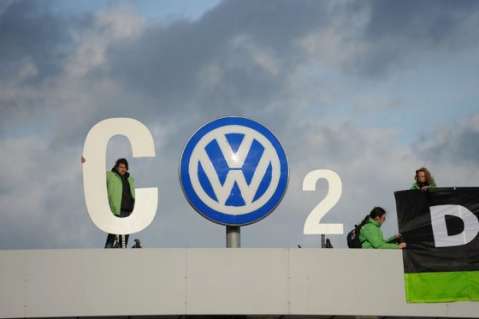 Volkswagen asegura que no hay pruebas de manipulación en las emisiones de CO2