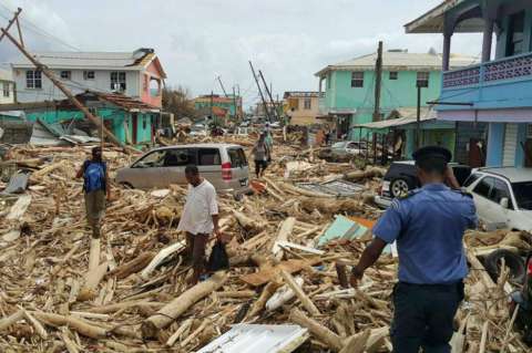 Así quedó Dominica, la isla donde vive Sofía Gómez, tras el paso del huracán María