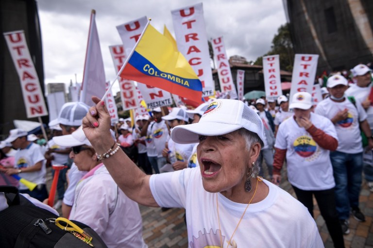 Este primero de mayo, habitantes de Bogotá de distintos gremios, asociaciones y sindicatos salieron a conmemorar el Día del Trabajo.