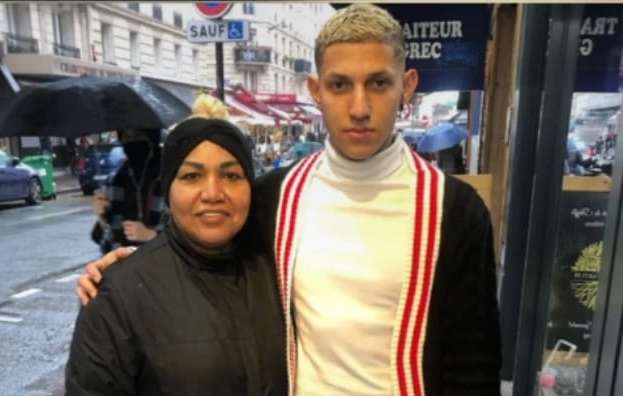 Elvita y Luis Miguel en Paris.