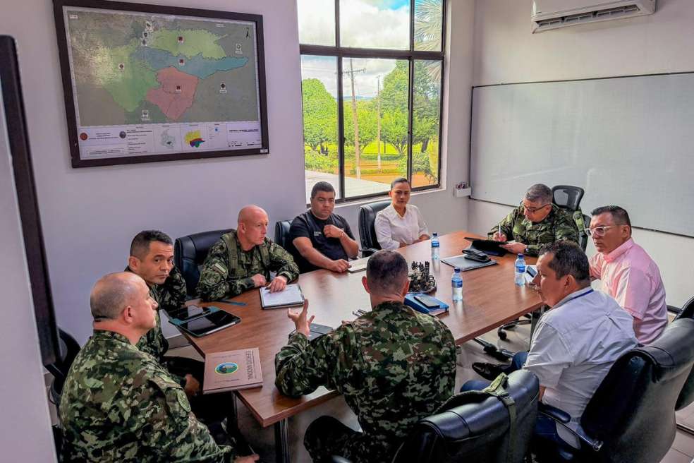 Activan corredor humanitario para extraer 48 cuerpos, tras combates entre disidencias
