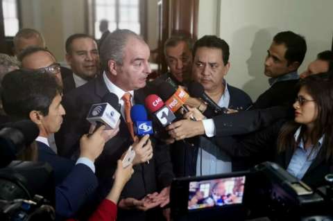 La U le pone línea roja al Gobierno ante una posible reforma pensional y laboral