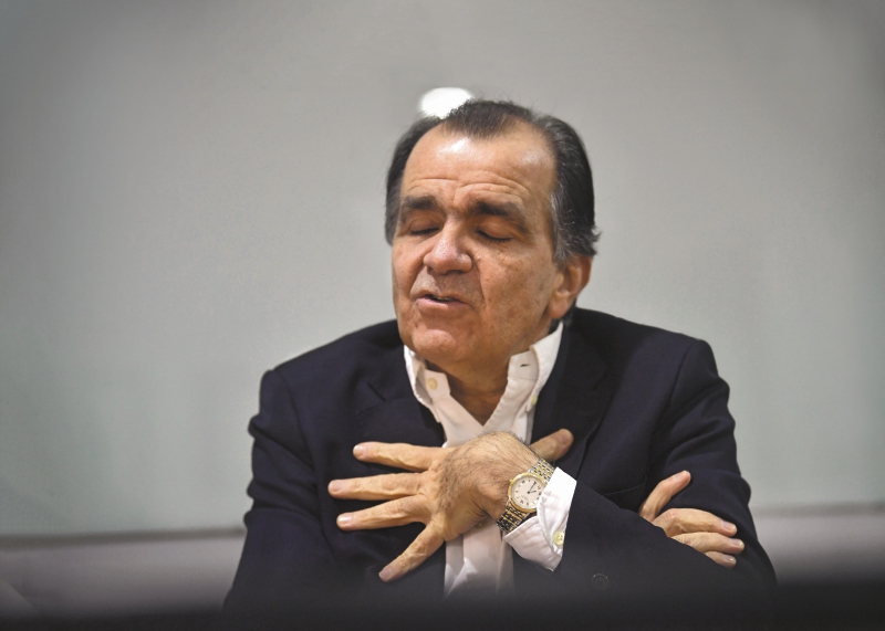 Óscar Iván Zuluaga le pasó sus bienes raíces a su esposa esta misma semana, cuando fue imputado por la Fiscalía.