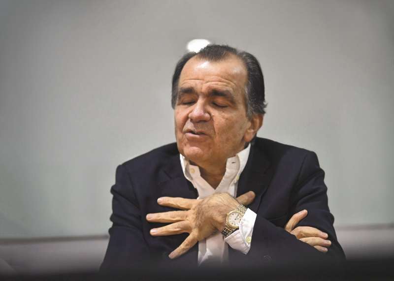 Óscar Iván Zuluaga le pasó sus bienes raíces a su esposa esta misma semana, cuando fue imputado por la Fiscalía.