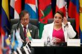 Presidenta de Honduras apoya a Petro y su denuncia sobre supuesto “golpe de Estado”