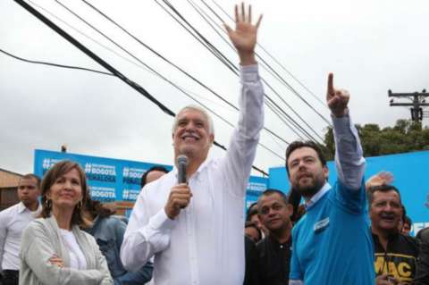 Cambio Radical respalda a Enrique Peñalosa para la Alcaldía de Bogotá