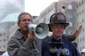 «EE. UU. está bajo ataque»: así fue como Bush se enteró del ataque a las Torres Gemelas