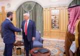 Primera reunión entre presidentes de EE. UU. y Siria en 25 años: Trump y al Sharaa