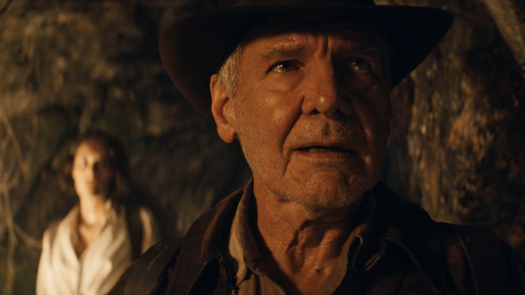 MADRID, 27/06/2023.- Fotograma del actor estadounidense Harrison Ford durante una escena de la película "Indiana Jones y el Dial del Destino". Harrison Ford se mete por quinta y última vez en la piel de Indiana Jones en "El dial del destino", una historia que llega este miércoles a los cines y en la que el actor ha querido enfrentarse con su personaje "a los cambios por la edad" que ha experimentado en su propia vida, según cuenta a EFE. EFE/ Lucasfilm Ltd. SOLO USO EDITORIAL/SOLO DISPONIBLE PARA ILUSTRAR LA NOTICIA QUE ACOMPAÑA (CRÉDITO OBLIGATORIO)