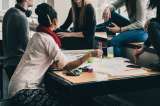 ¡No se quede sin estudiar! Hay 100 becas y 300 subsidios para formarse en el exterior