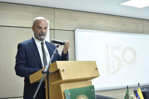 “En un mundo tecnológico necesitamos aún más a los maestros”: Jean-Michel Blanquer