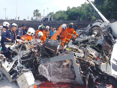 Dos helicópteros militares se estrellaron en Malasia dejando diez fallecidos